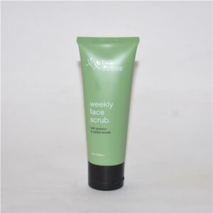 Two Dudes Weekly Face Scrub 75ml