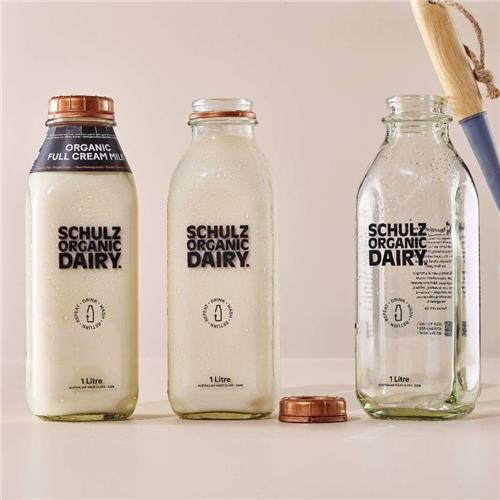 Schulz Organic Dairy Full Cream Milk 1L (in Glass Bottle)